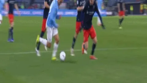 曼联去年夏季本应签下阿莫林，赛季中期紧急加盟救火